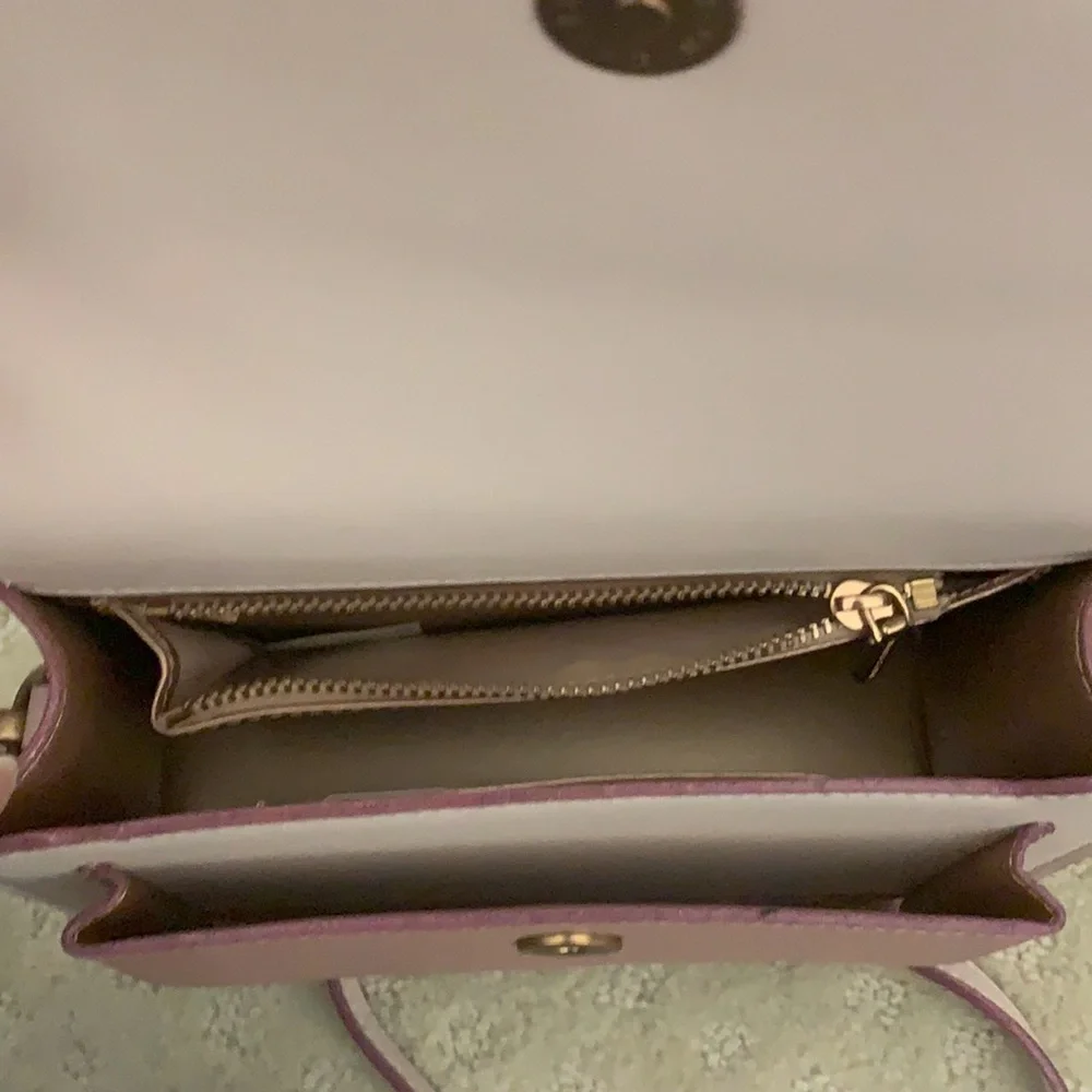 Charles & Keith bag brand new - Picture 6 of 8